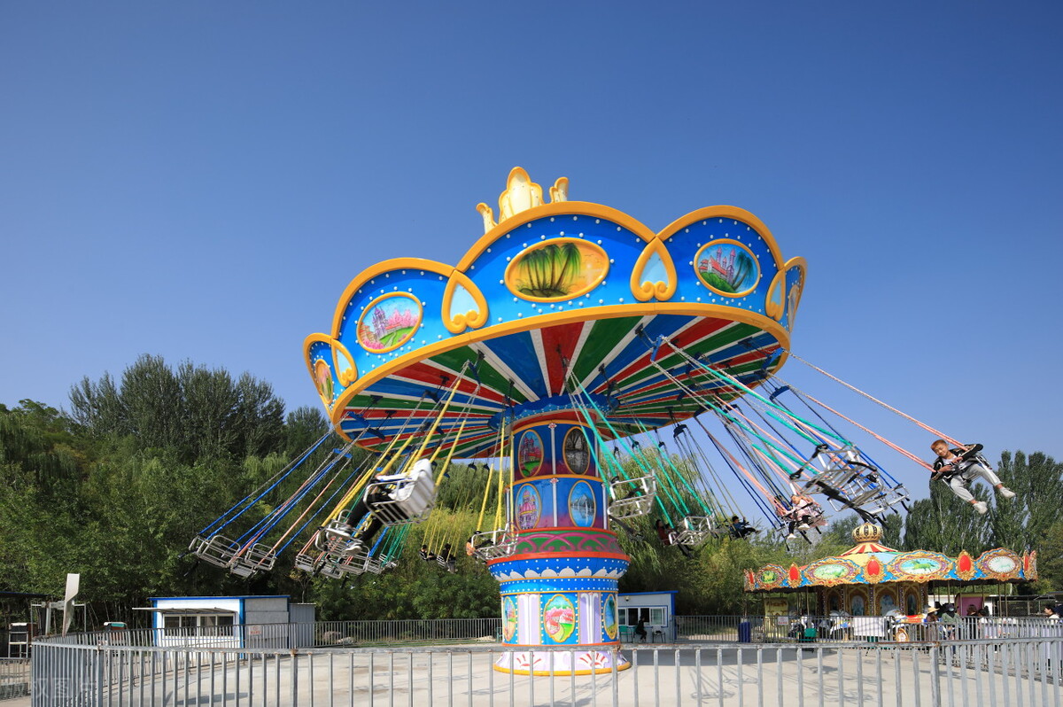 小县城投资10万左右的项目,小县城投资10万加盟项目