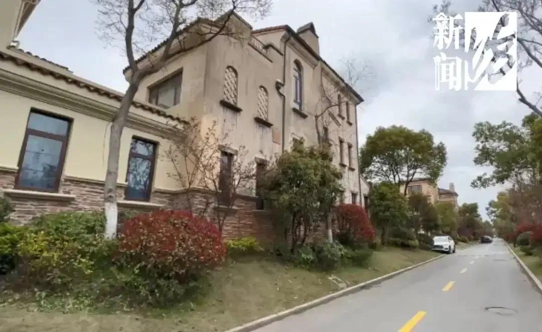 上海阿姨搬家遇“刺客”,4800变40000,18000元的气泡膜够买1吨