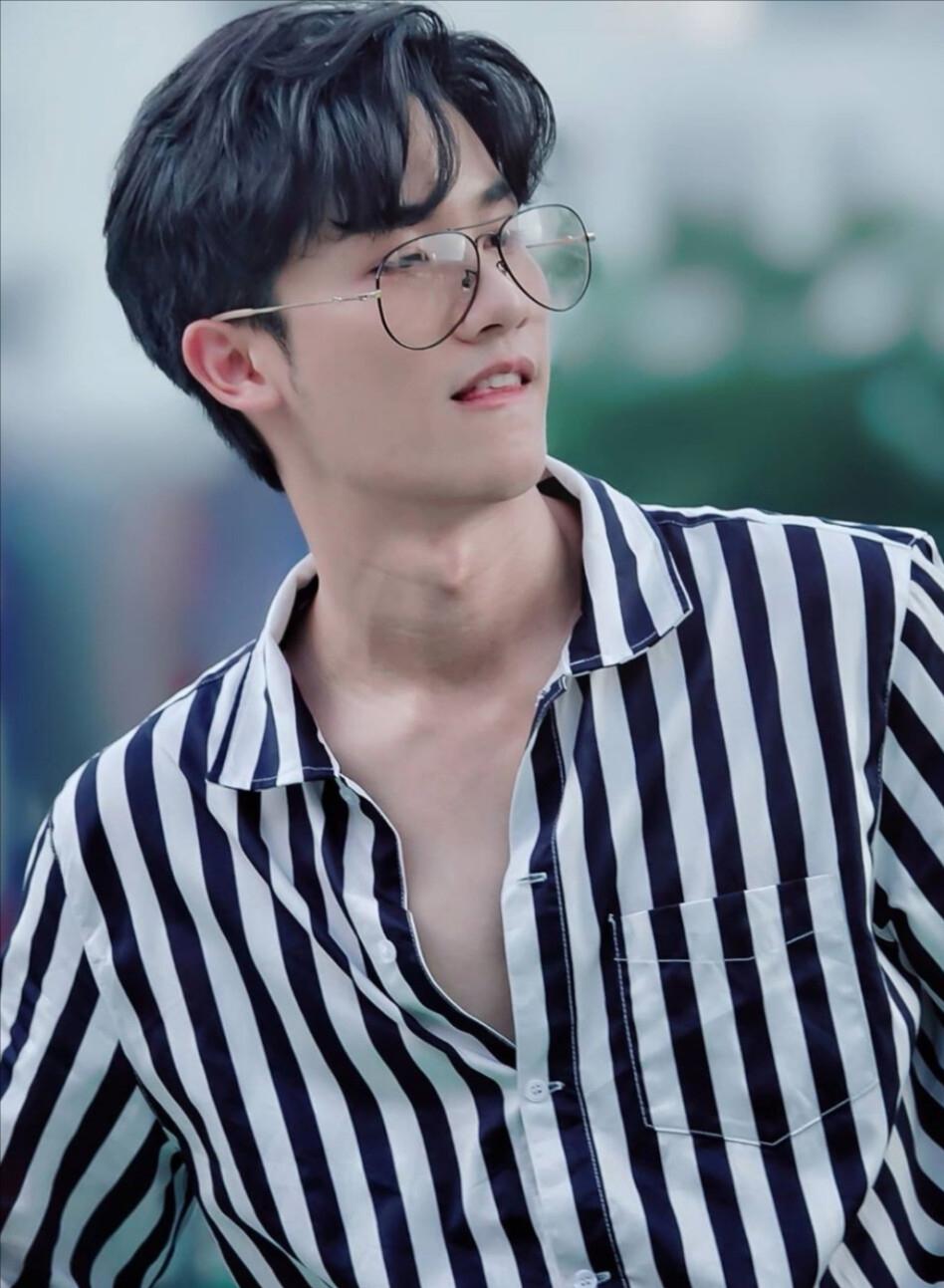 他泰一眼万年的外观2:南农的酒窝,呆的喉结,普明的耳边痣