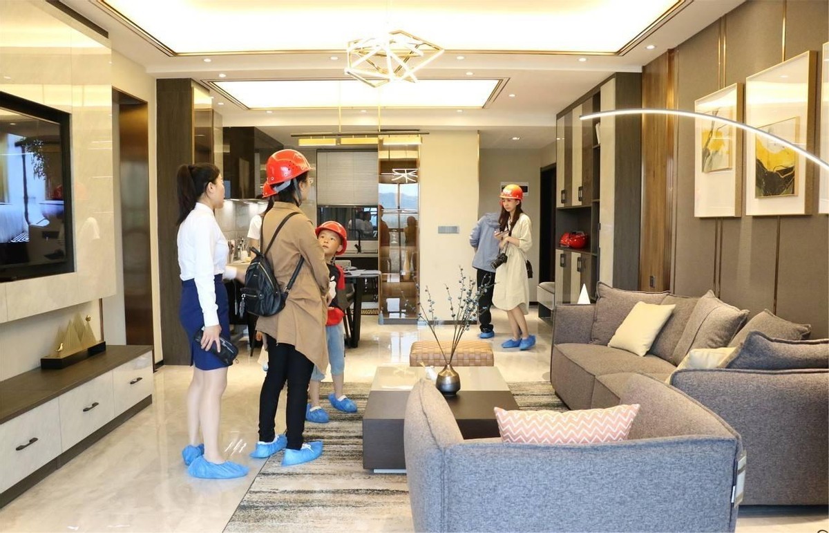 装修公司半包和全包哪个省钱,装修公司全包套路陷阱