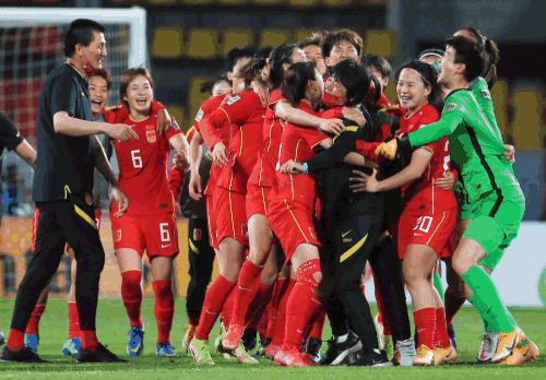 刘爱玲女足中场大师,女足刘爱玲个人简历