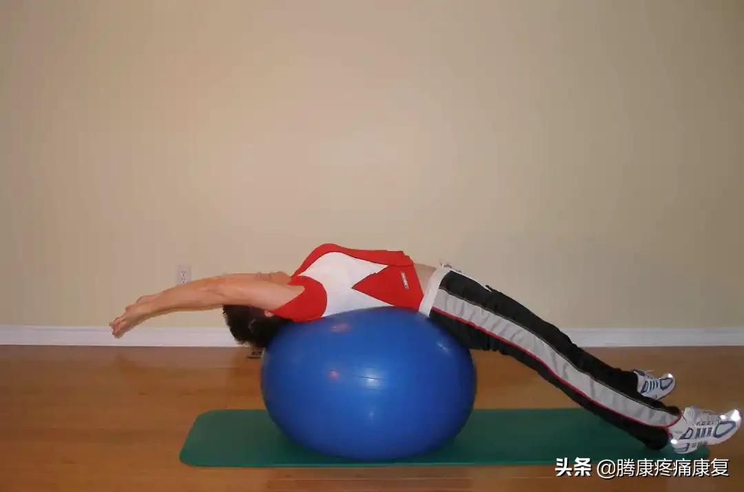 平背的成因,平背怎么造成的