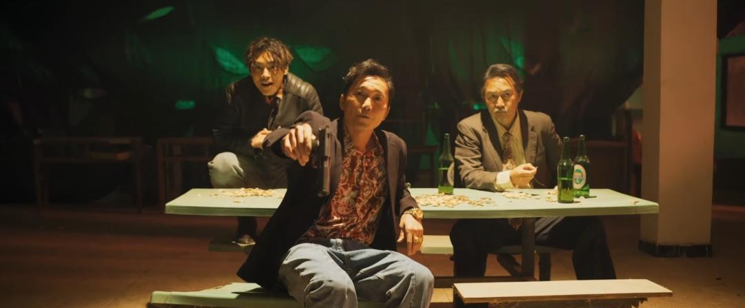 邹兆龙靠哪部电影可以得一辈子钱,51岁的邹兆龙近照