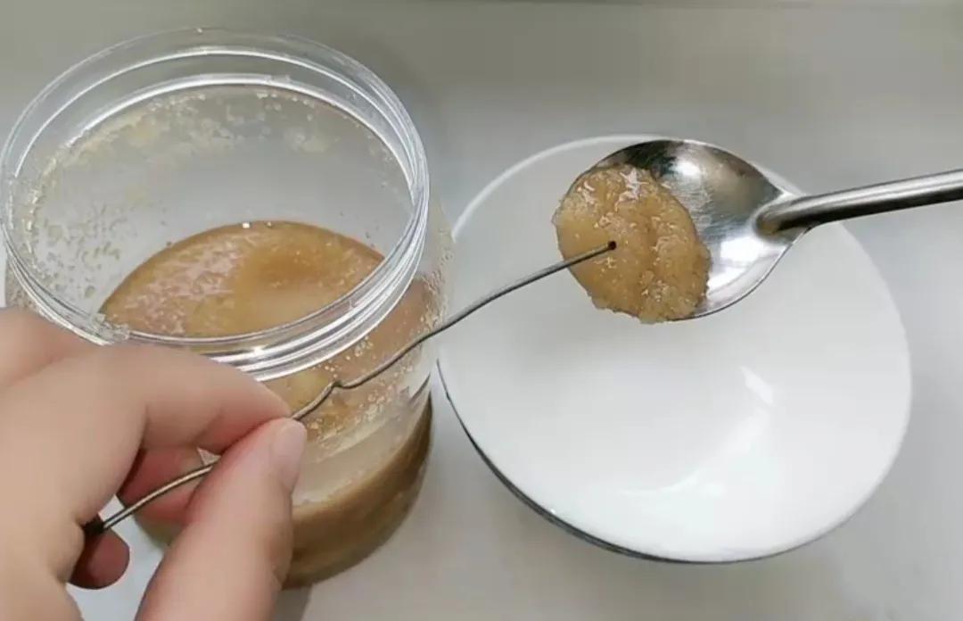 怎样识别蜂蜜真假鉴别方法图,辨别蜂蜜真假有结晶