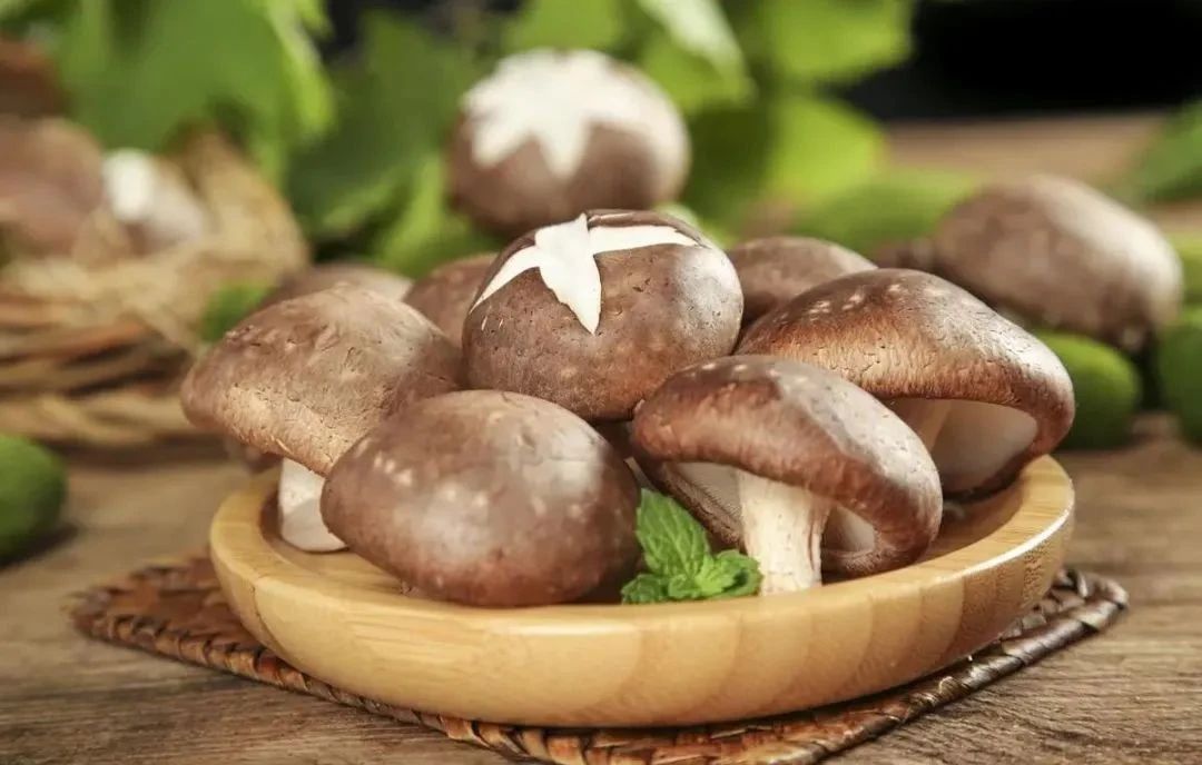 炸酱面的炸酱如何做出来更香,炸酱面的炸酱怎么做大厨教你几步