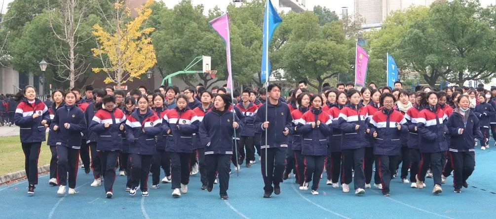 体育创新展示,体育特色课程开发与实施心得体会