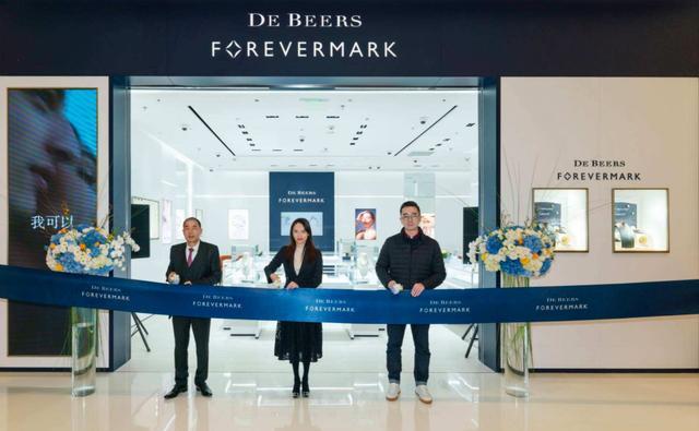 钻石谎言被“河南制造”揭穿:全球储量万亿吨,为啥被包装为稀有