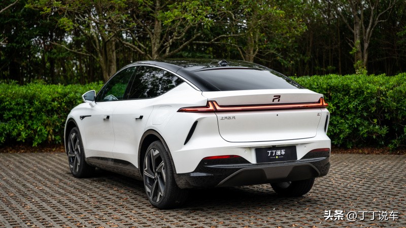 飞凡r7预约试驾,试驾飞凡r7音响