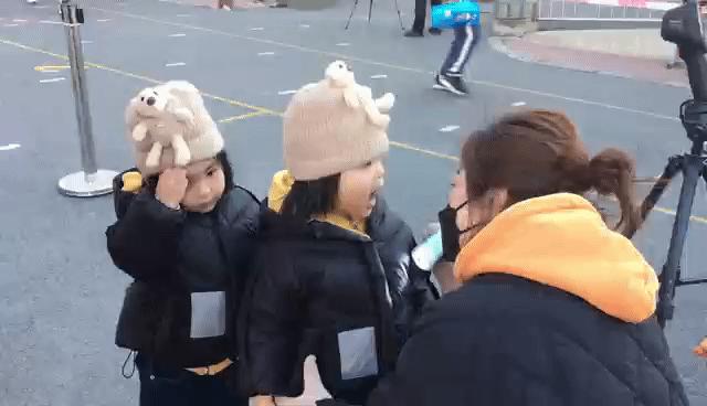 太阳当空照花儿对我笑儿童歌曲,太阳当空照花儿对我笑