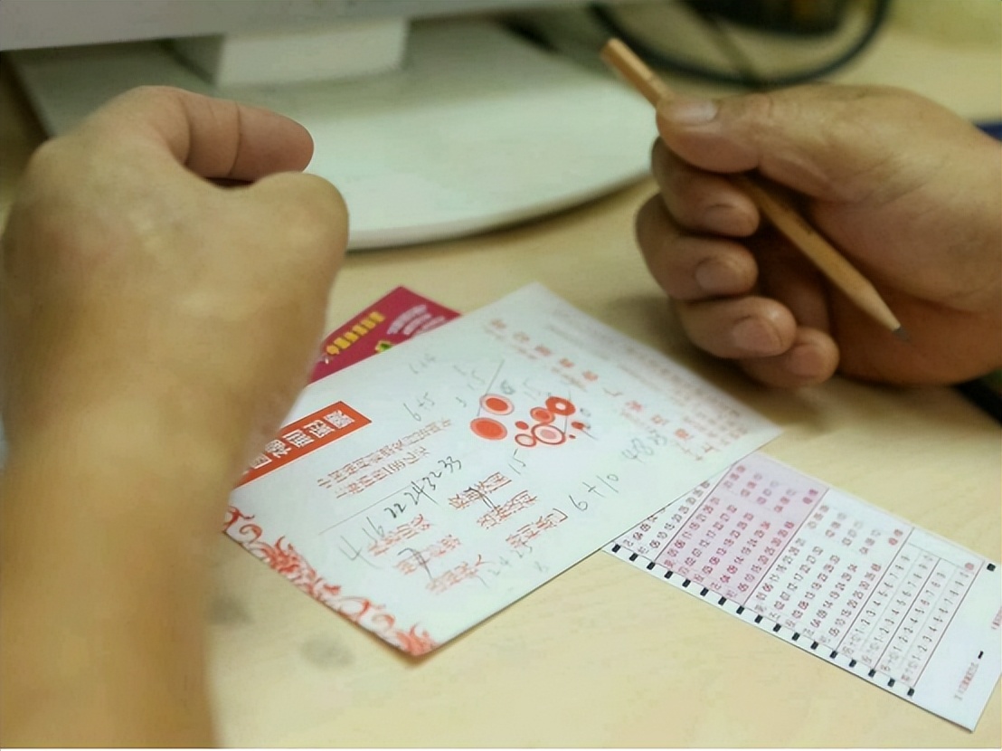 做梦中彩票了梦境很真实,男子梦到中彩票结果中1000万