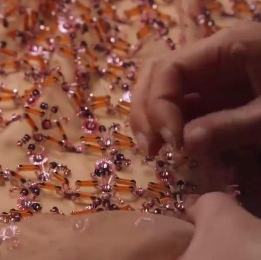 易梦玲网红衣服,易梦玲穿迪奥古董高定