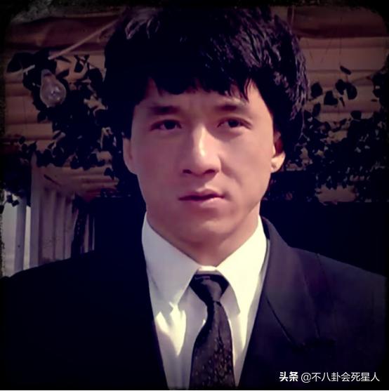 对双眼皮“下手”的明星：浮肿、宽大、失败返工，一个比一个狠