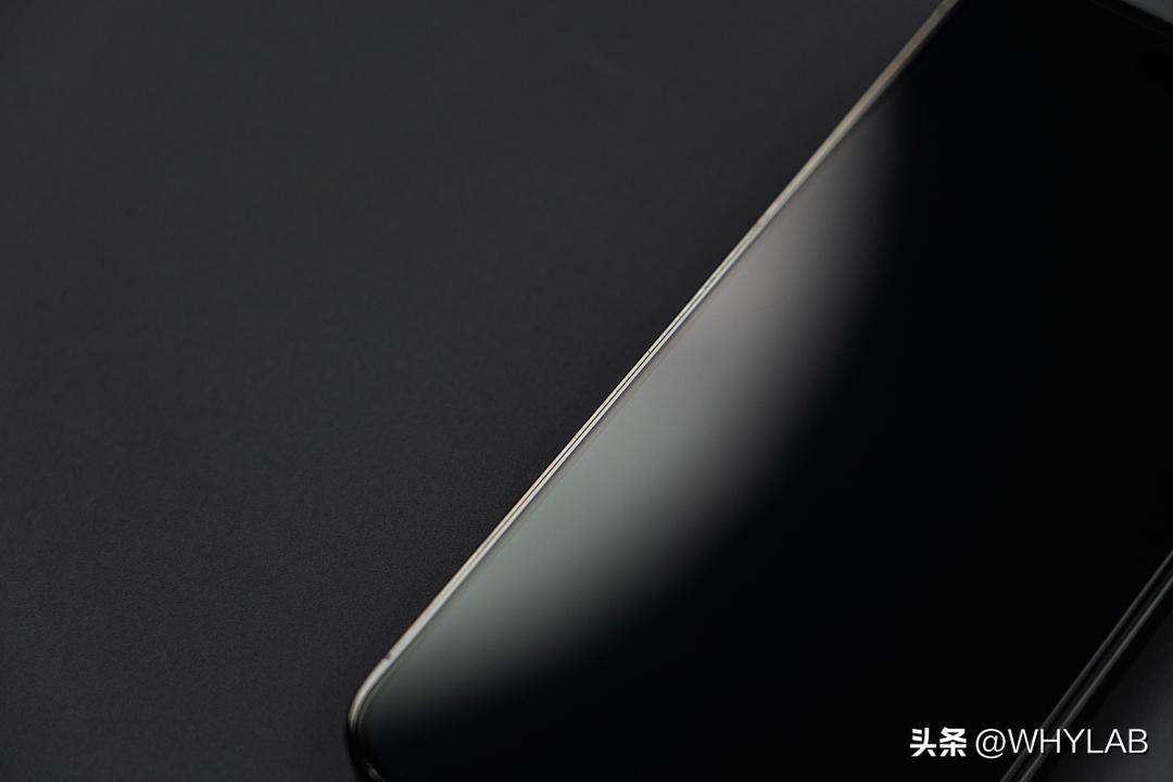 苹果上新348元省电保护膜实测,苹果保护膜29.9