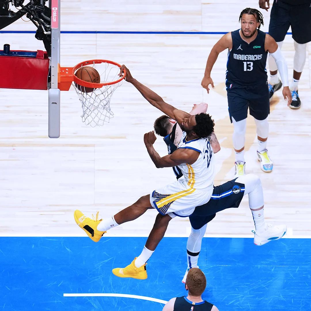 曼城25分钟疯狂三球,曼城逆袭三球