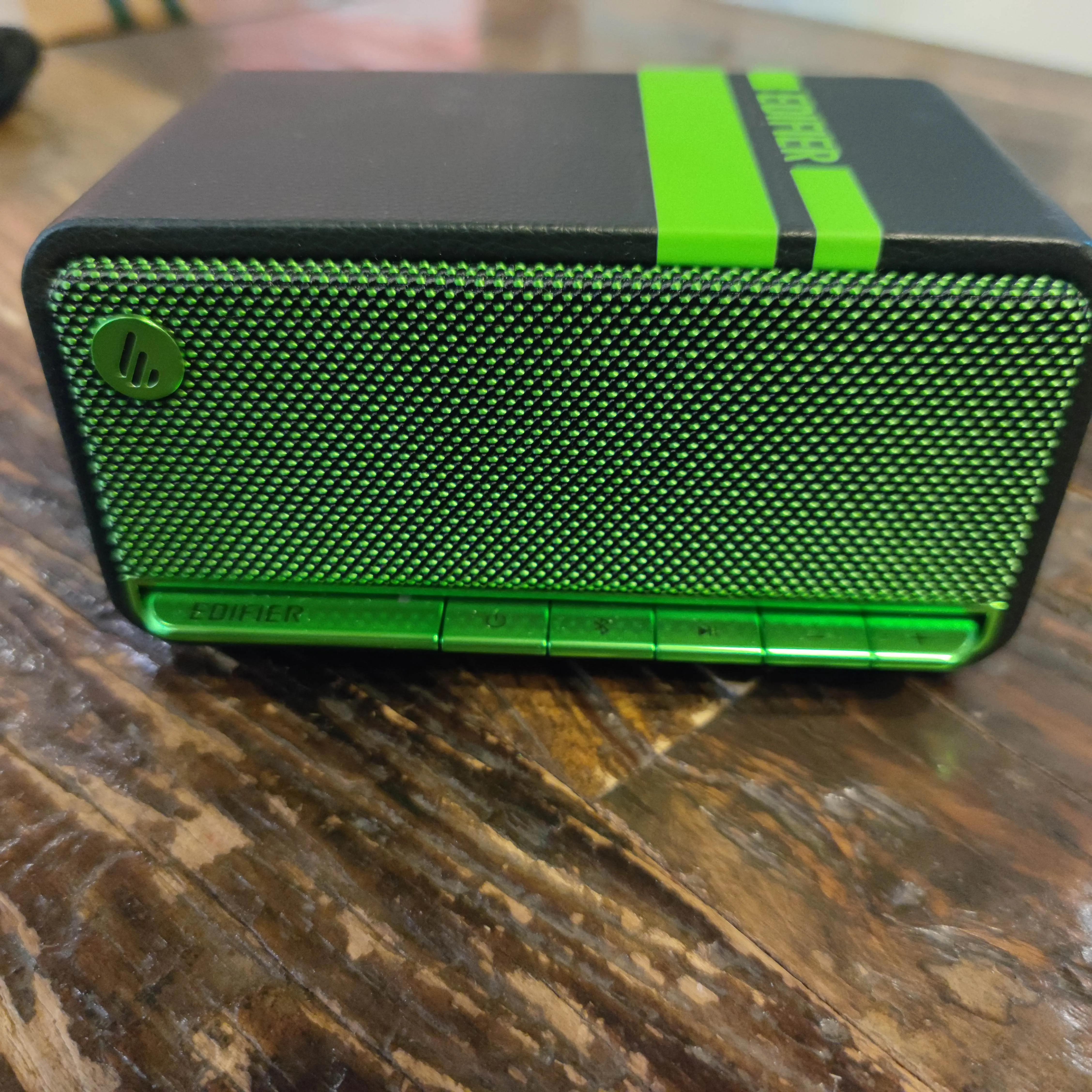 m230棕木纹对比绿魔黑音质,m230黑色