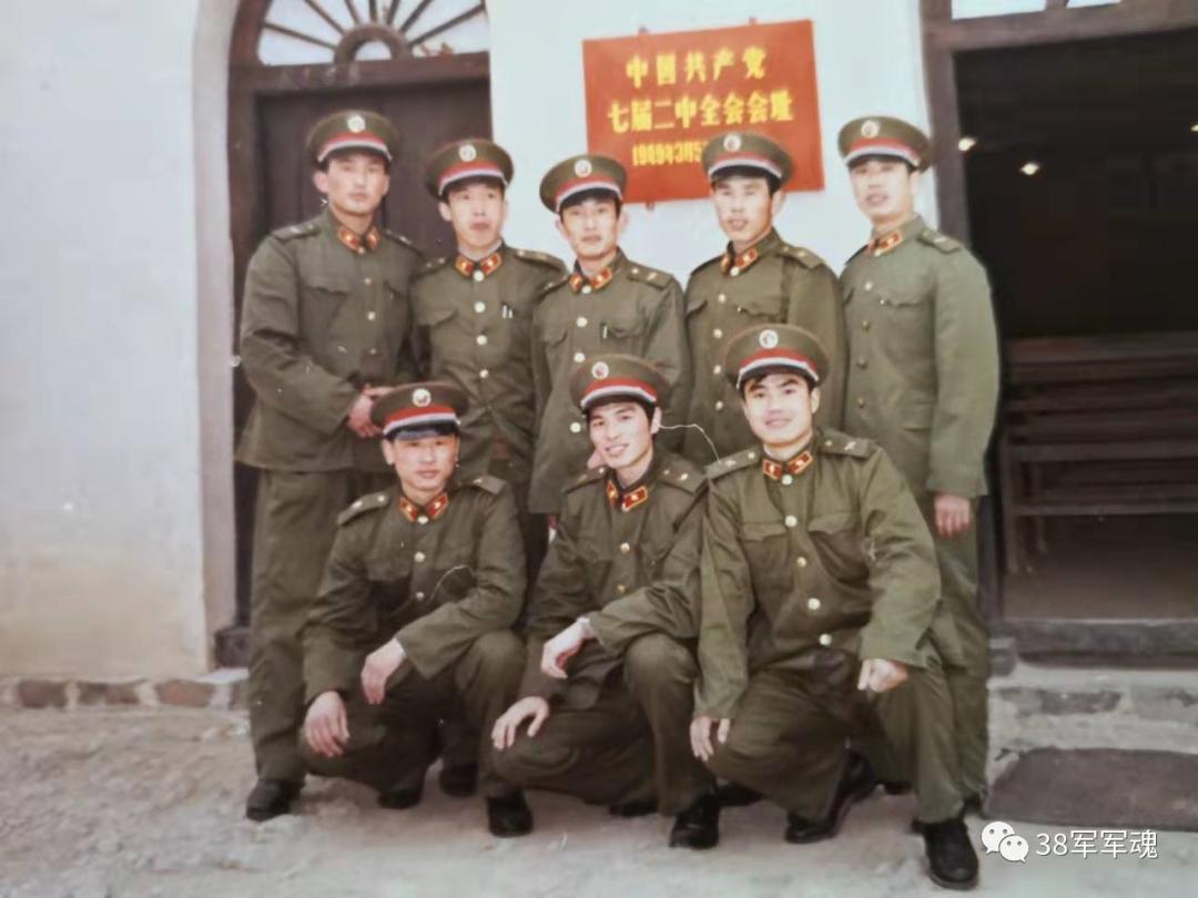 《怒摔病号饭》（军校往事）军营轶事系列短文（六）