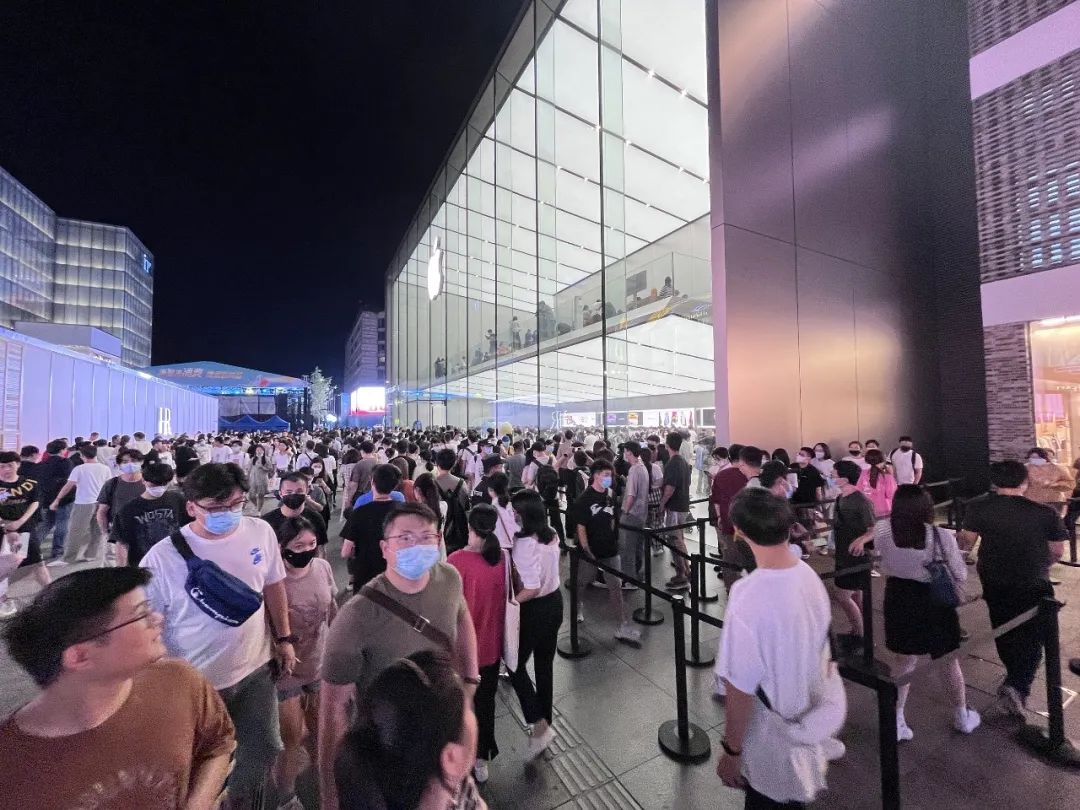 新机苹果iphone14,苹果14黄牛