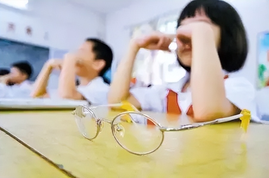 16岁近视600度防控近视真的可以吗,青少年近视如何减缓近视度数增加