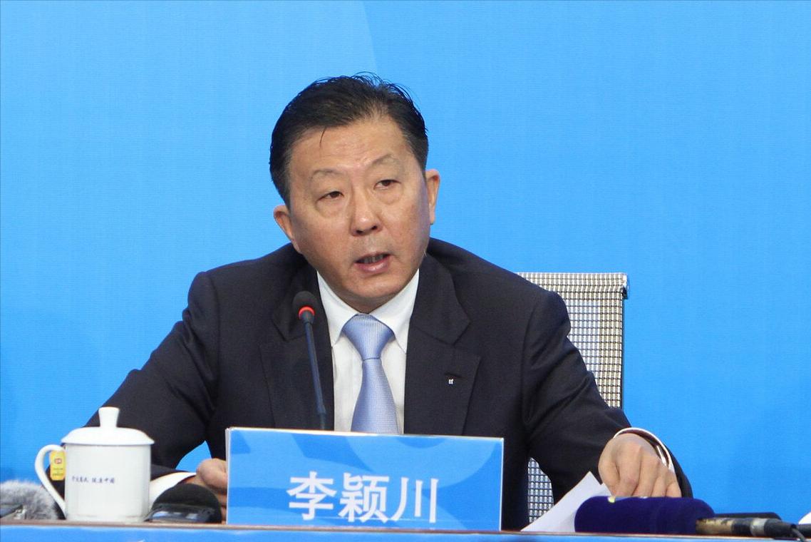 04年亚洲杯李霄鹏,接手国足李霄鹏的坚定与无奈