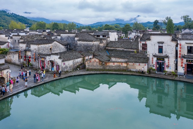 旅游不就是挣外人的钱,旅游就是不花钱