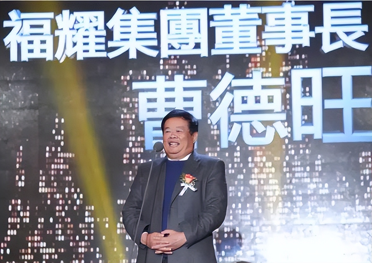 鐜嬪畧涔夊崄涓夐鍒涗笟缁忓巻,鐜嬪畧涔夊崄涓夐鍒涗笟鍘嗙▼