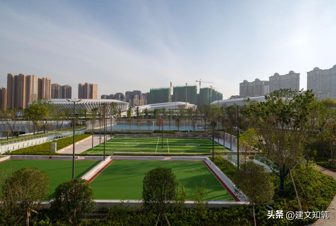 重庆龙兴足球场文旅,重庆龙兴足球场设计方