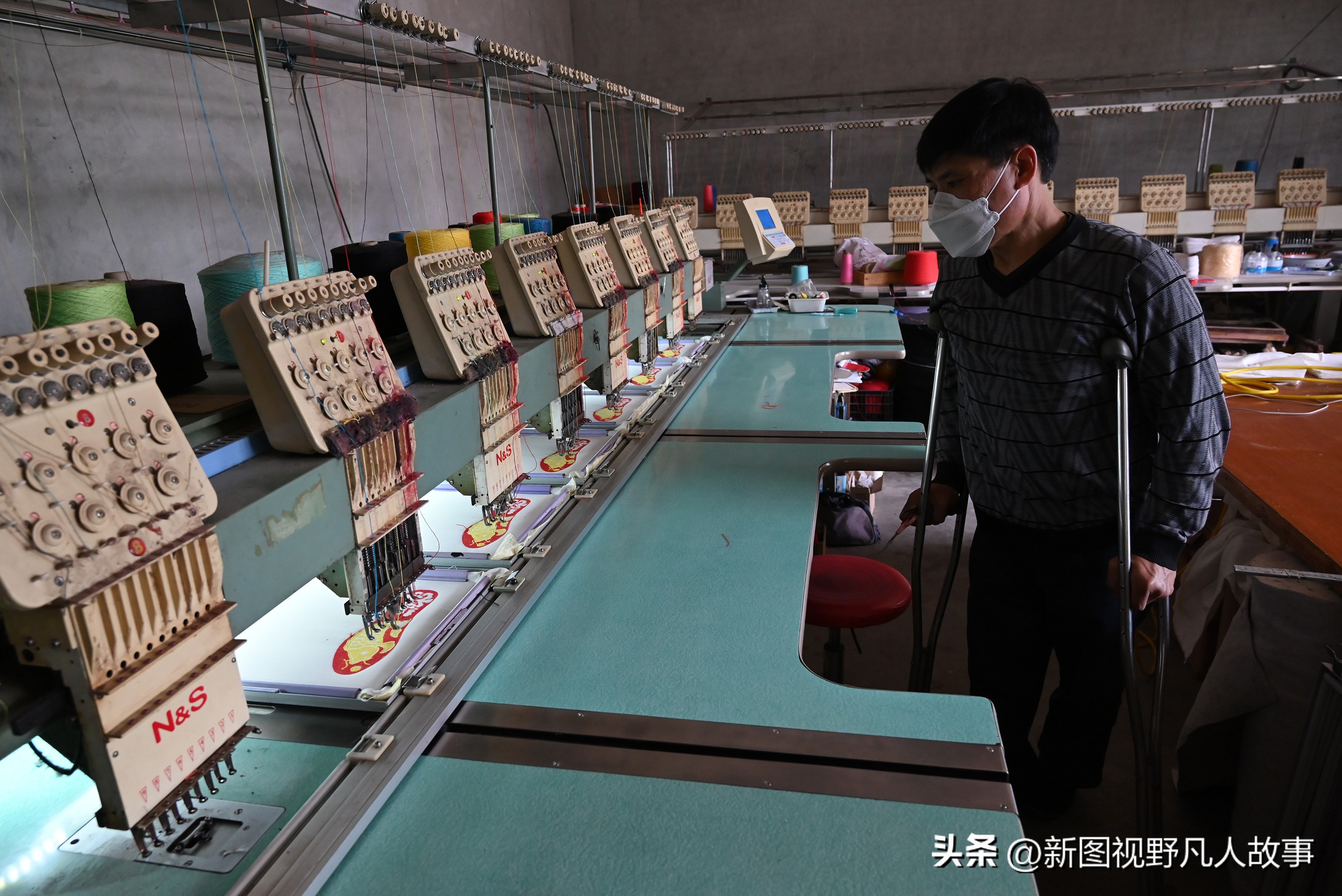 他，3岁患小儿麻痹，拒绝“躺平”，拄拐打拼38年，实现财务自由