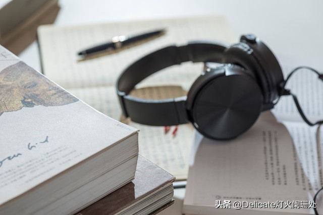 《但是还有书籍》免费观看,《但是还有书籍》第一季纪录片