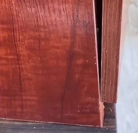 宜家柜门铰链怎么调节,冷柜门铰链调节方法