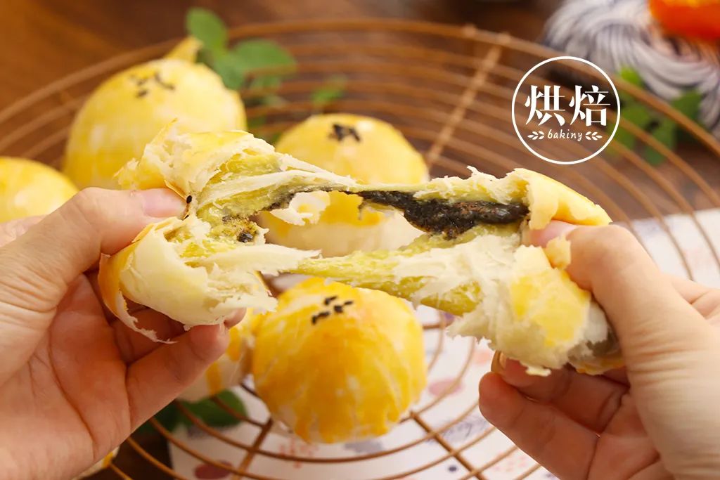 15块一个的蛋黄酥,平价好吃蛋黄酥