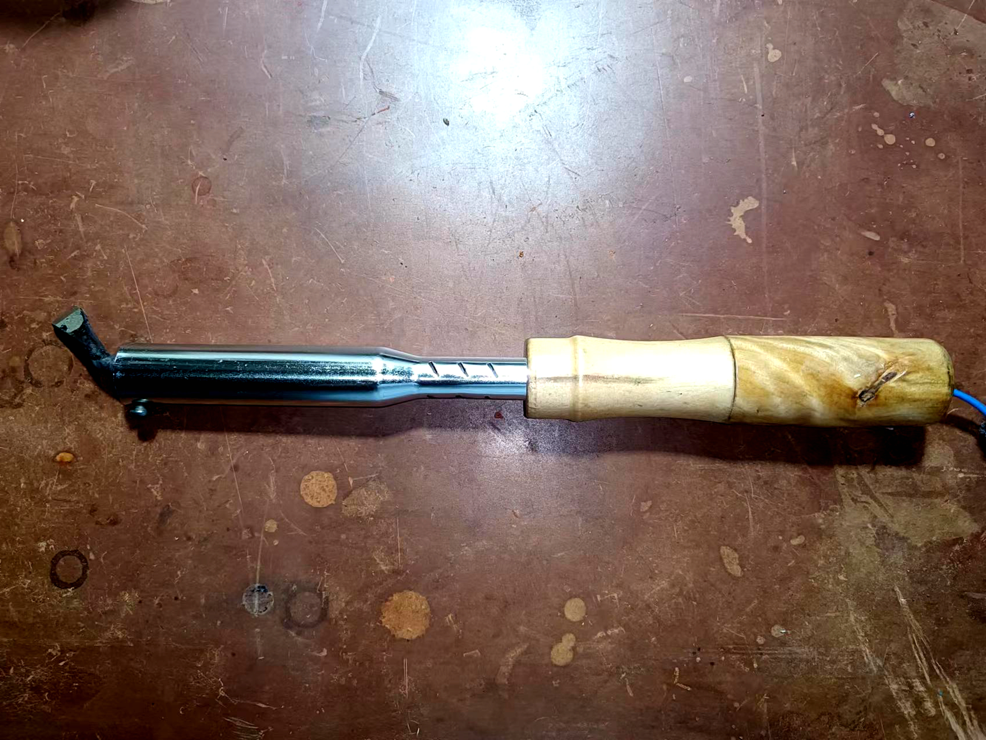 电烙铁的使用方法,电烙铁的使用注意事项