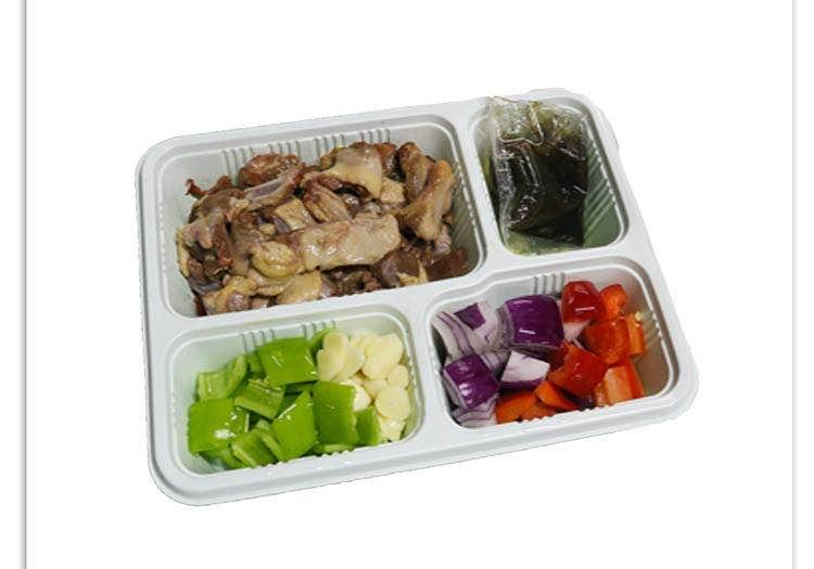 90后小伙辞职卖菜2个月赚18.5万，3个人加工生鲜半成品，忙不过来