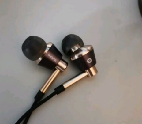 降噪和音质好的头戴式耳机,最新黑科技高音质环绕高端耳机