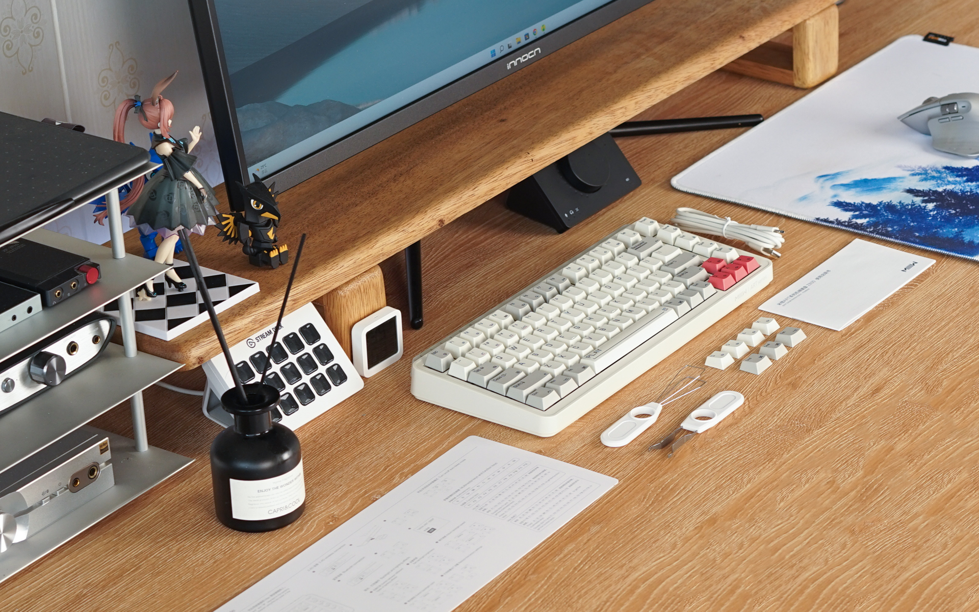 简洁情怀风,功能齐备83键,米物ARTZ830机械键盘体验