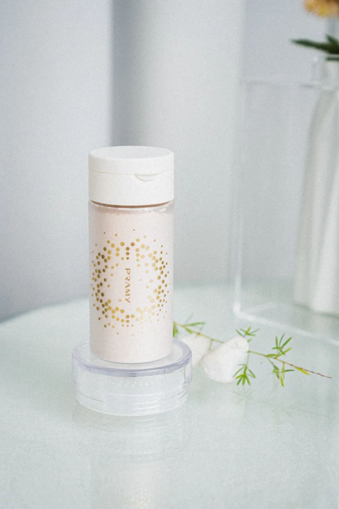 澶╃敓濂界毊鎺ㄨ崘,澶╃敓鐨偆濂界殑缇庡コ