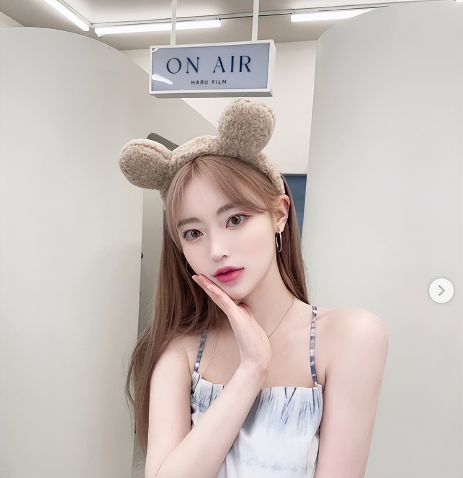 韩系时尚的发色夏天,洋气又显白的韩系发色