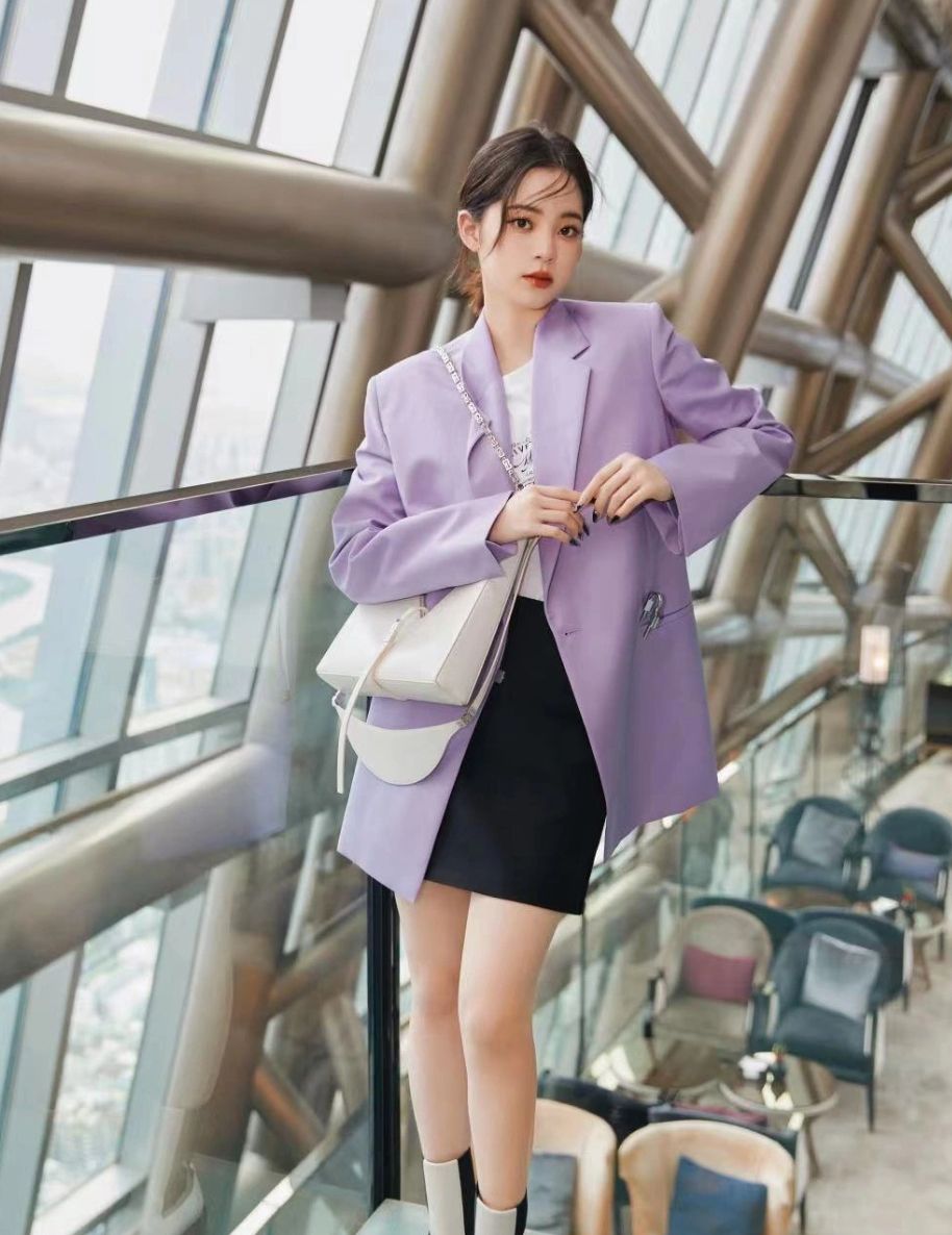 欧阳娜娜和谁撞衫了,古力娜扎撞衫超模何穗