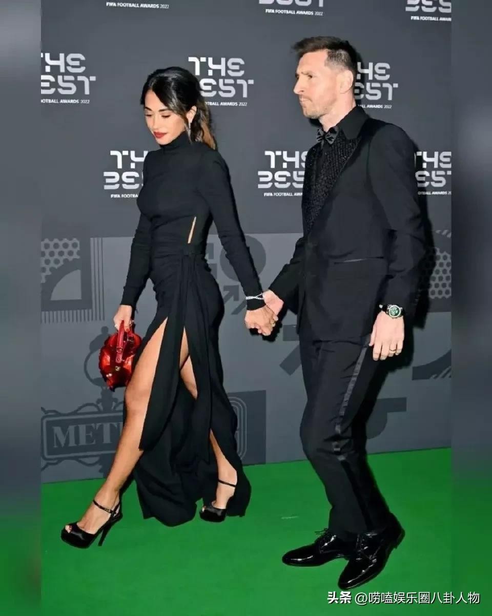 梅西和老婆同框大秀,梅西老婆手拿战靴
