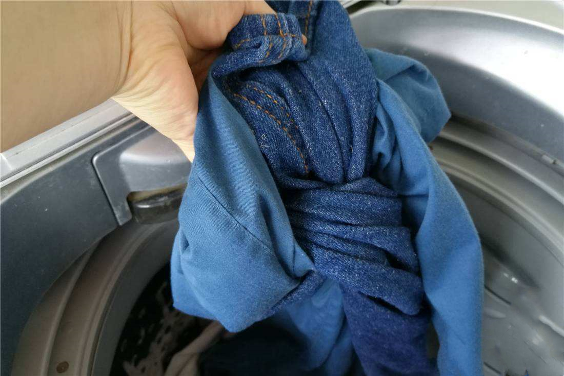 路由器机顶盒不拔插头耗电吗,机顶盒不拔插头耗电吗