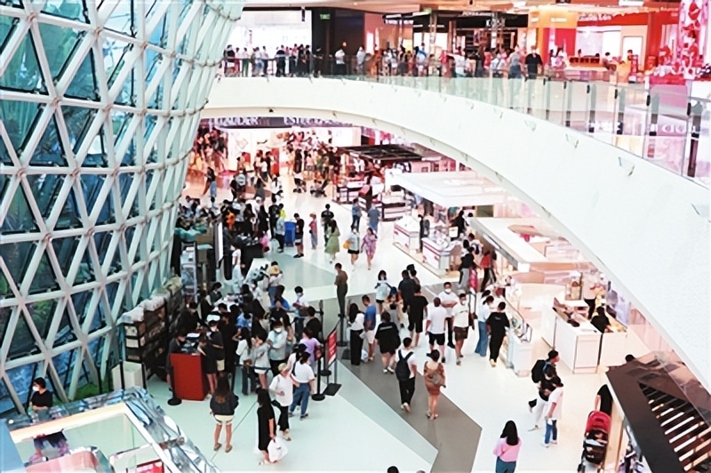 三亚离岛免税“金字招牌”越擦越亮