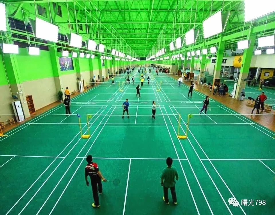 300平低成本厂房改造网红店,3000平方厂房改造网红店