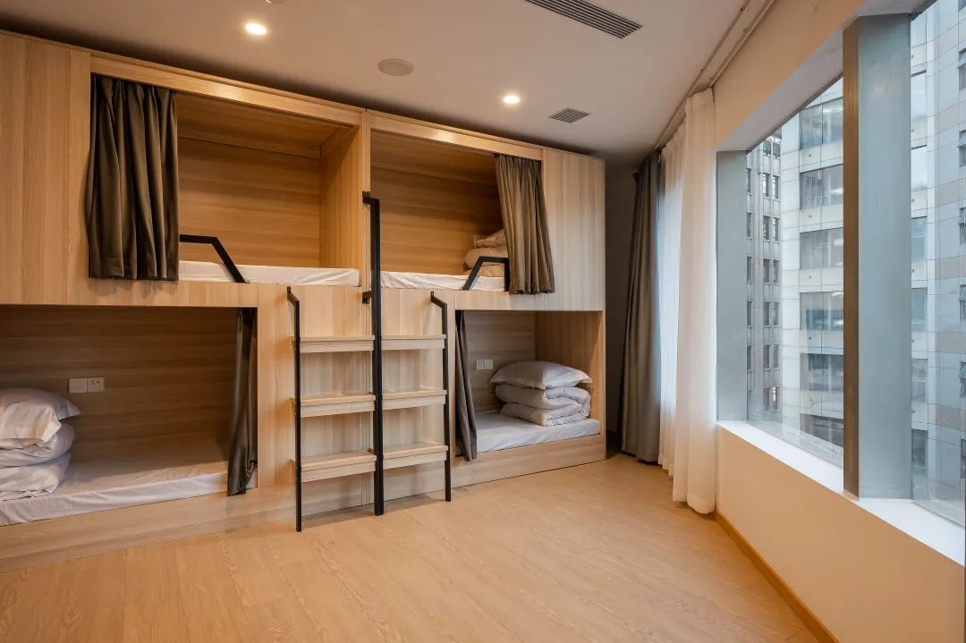 南京东路这家大隐于市设计师酒店,沉浸体验一个前所未有的空间