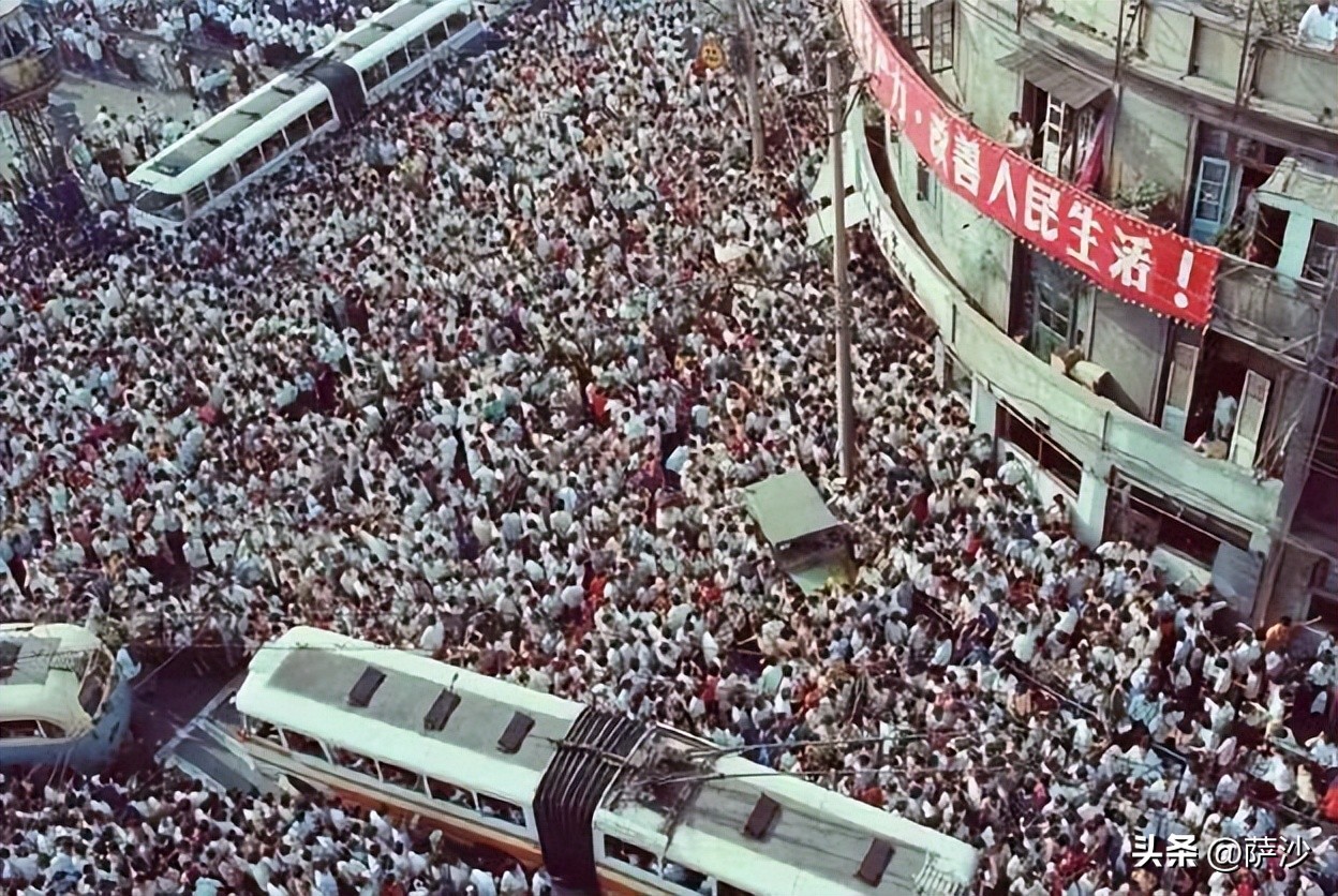 六七十年代的中国想当司机难不难？1908年8月12日第一辆T型车下线