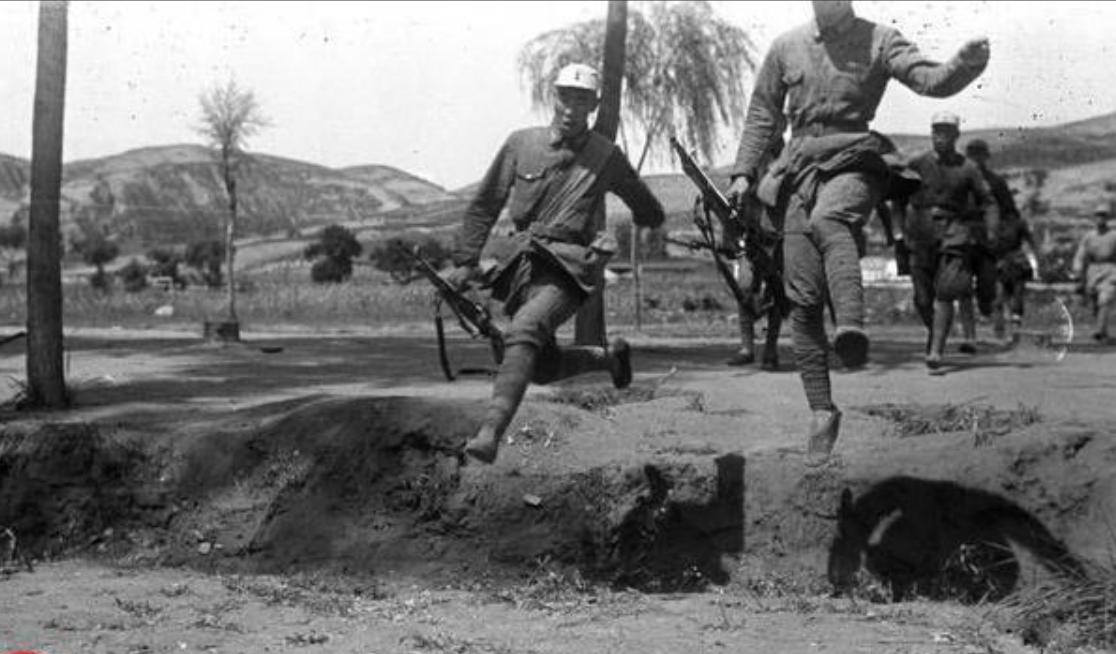 左权的影响力有多大？牺牲后毛主席立下一规矩，沿袭至今都没有改