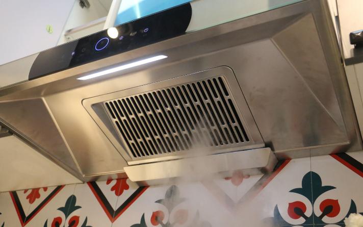 油烟机700和900的区别,油烟机700宽和900宽哪种好