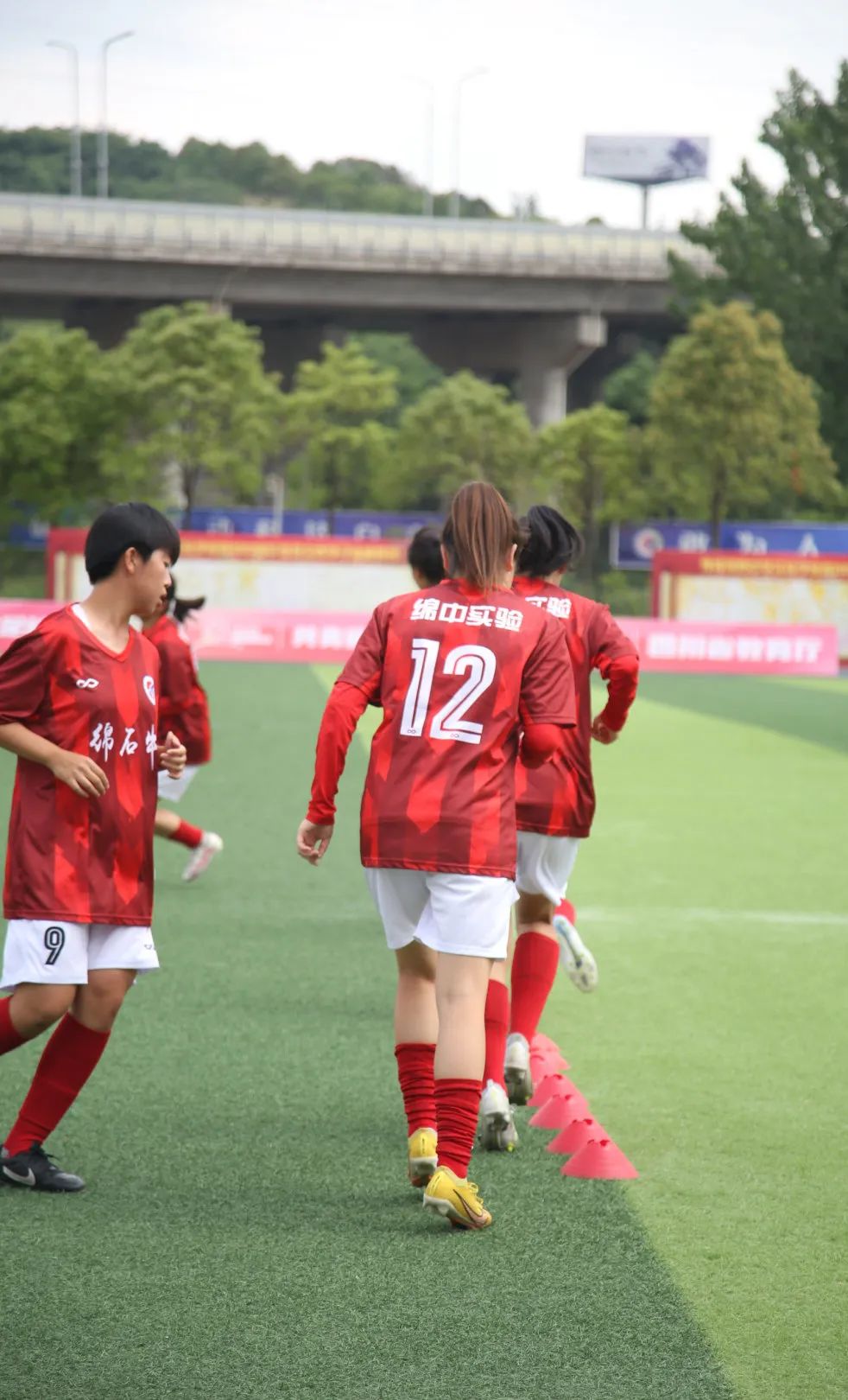 女足再战新佳绩,贡嘎杯女足8强