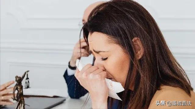 刑事案件律师处理后果,刑事案件强奸罪请律师有用吗