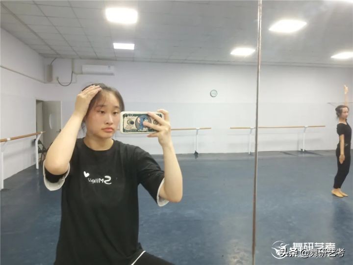 忍着饥饿减肥,忍着饥饿要变瘦