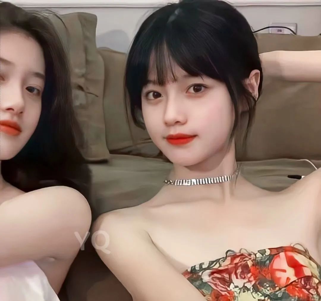 闺蜜头像一左一右真人可爱姐妹,情侣头像和闺蜜头像连在一起的