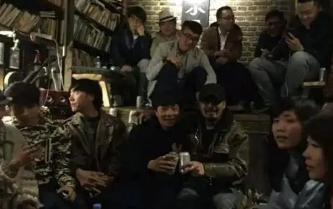 赵雷：我有些烦了